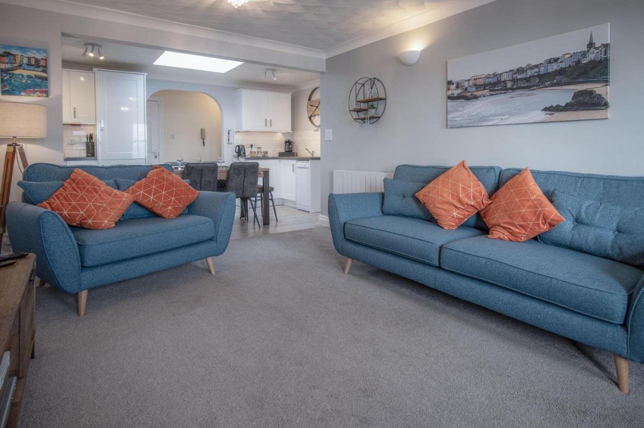 North Beach Heights - 2 Bedroom Penthouse - Tenby Esterno foto