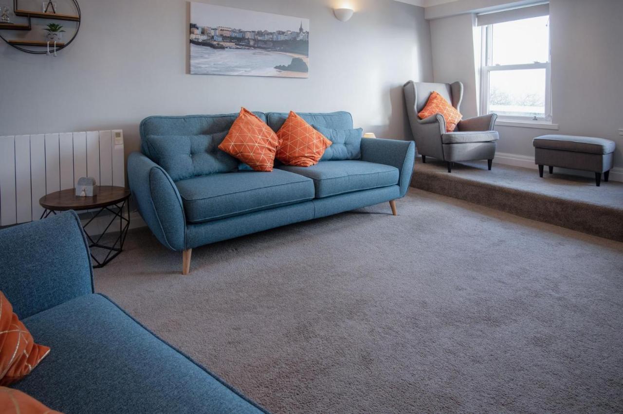 North Beach Heights - 2 Bedroom Penthouse - Tenby Esterno foto