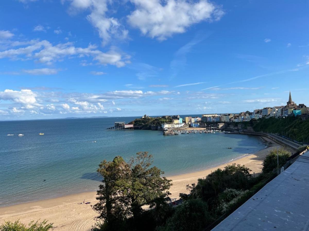 North Beach Heights - 2 Bedroom Penthouse - Tenby Esterno foto